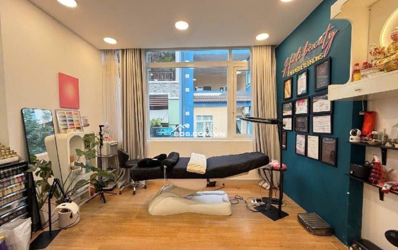 BÁN NHÀ MẶT TIỀN ĐƯỜNG 8M, THÔNG RA CẦU XÉO,TÂN PHÚ. DT 65M2 CHỈ HƠN 7 TỶ. LH:0988832867.